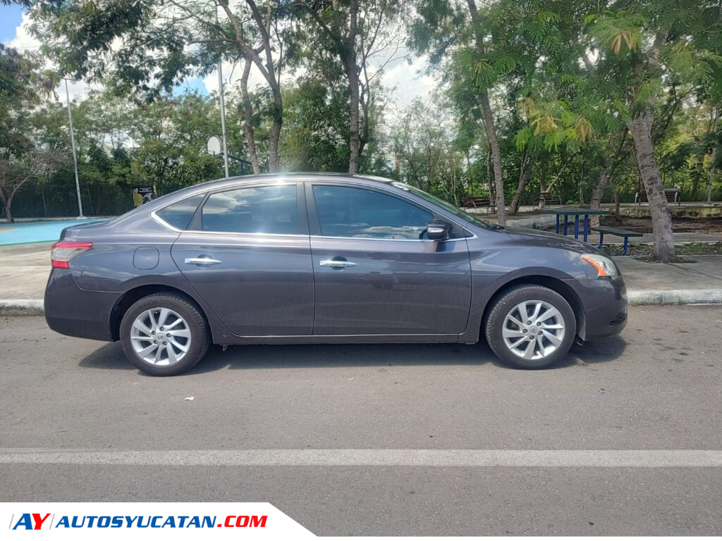Nissan Sentra Advance 2016
