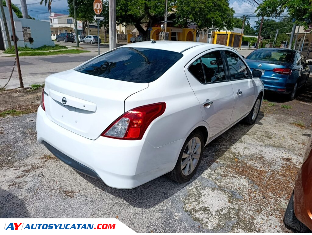 Nissan Versa 2017