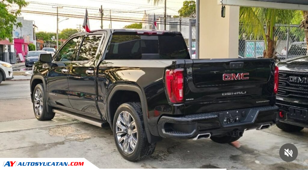GMC Sierra Denali 2023
