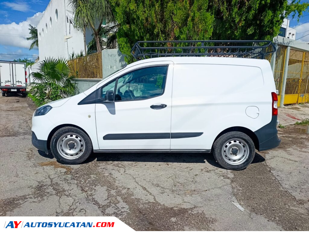 Ford Courier Transit 2022