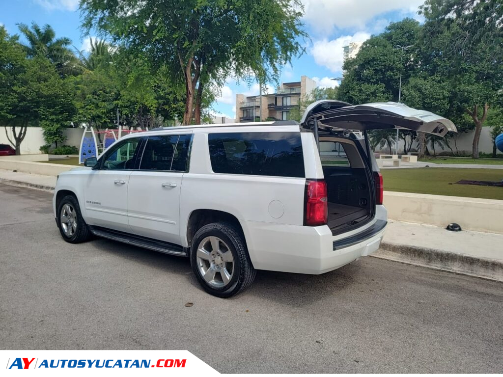 Chevrolet Suburban Premier 2017