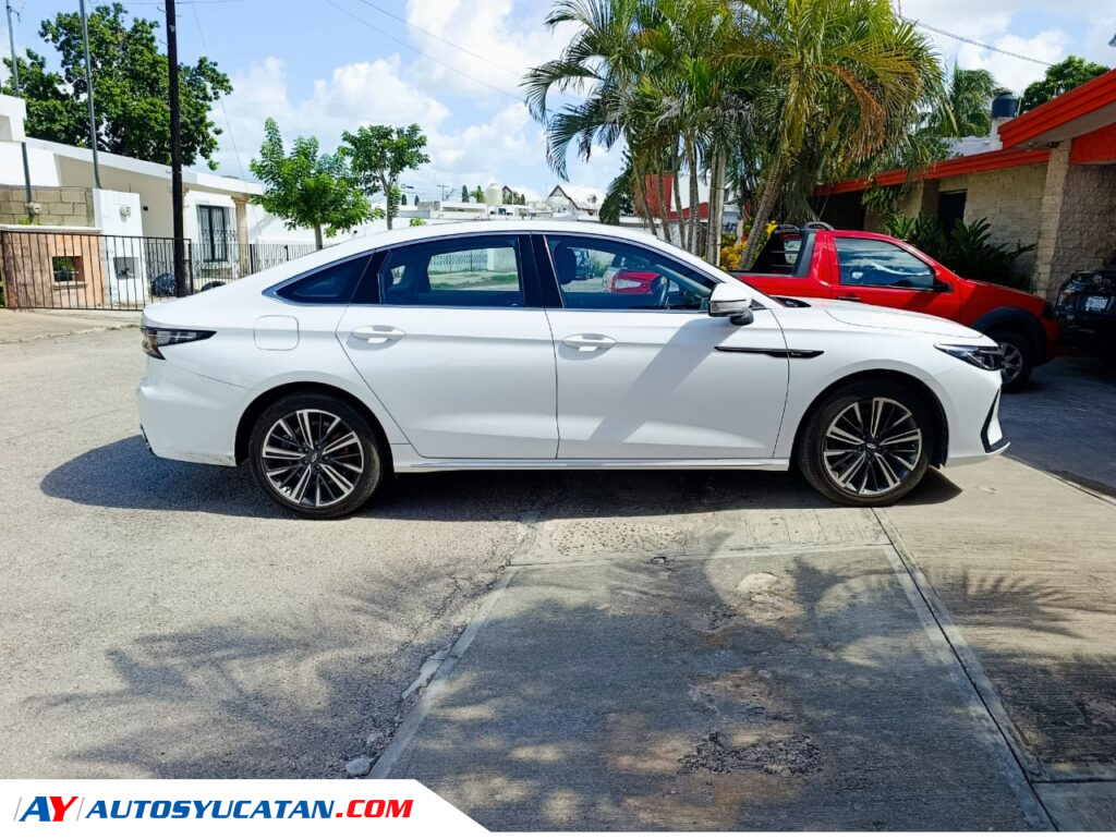 Chirey Arrizo 8 2024