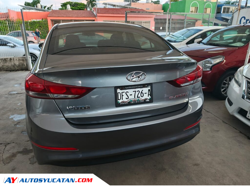 Hyundai Elantra GLS Standard 2018