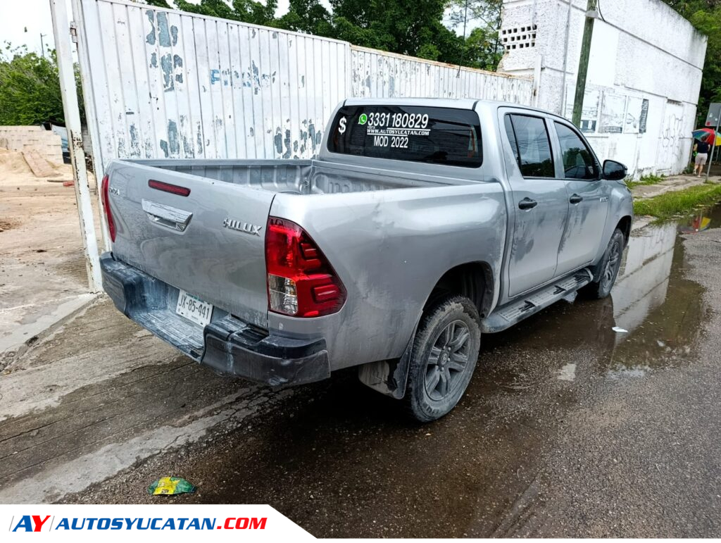 Toyota Hilux Doble Cabina Standard 2022