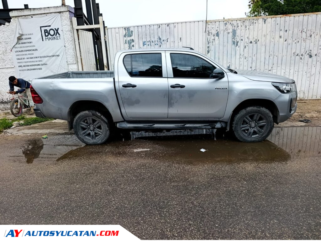 Toyota Hilux Doble Cabina Standard 2022
