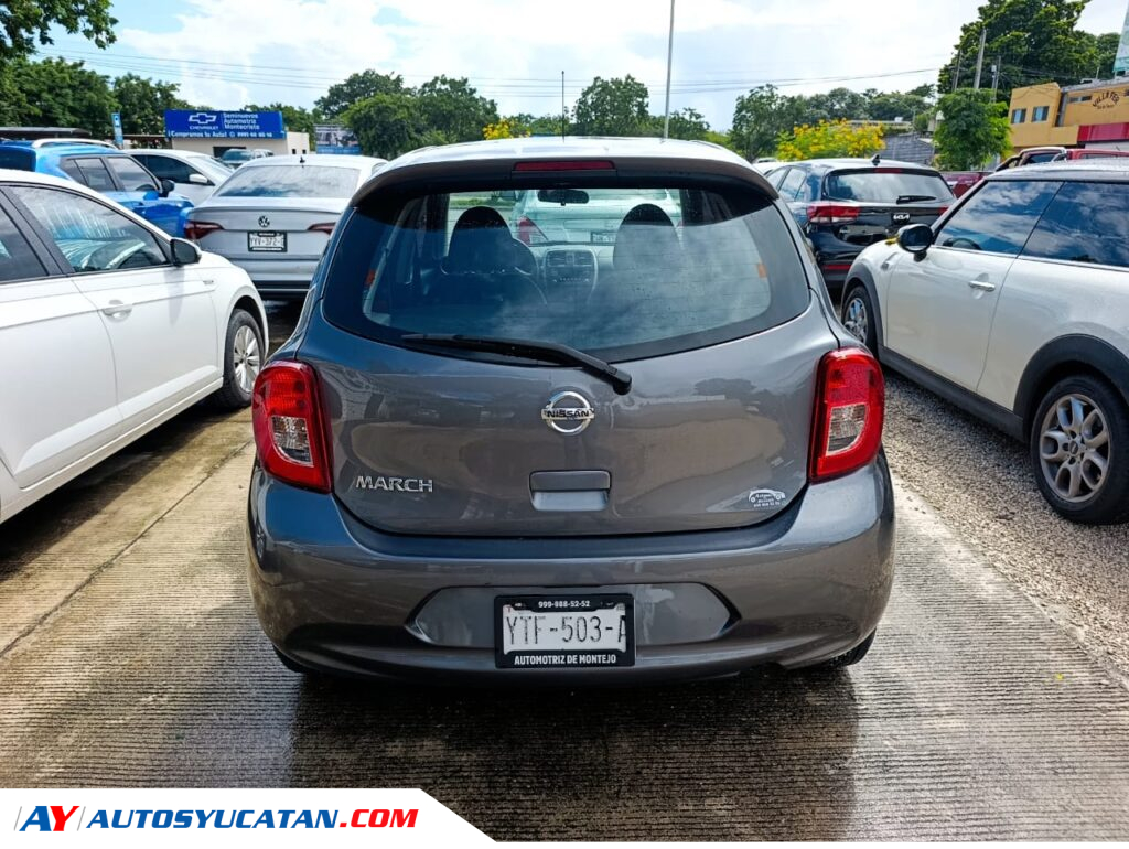 Nissan March Sense Automático 2020
