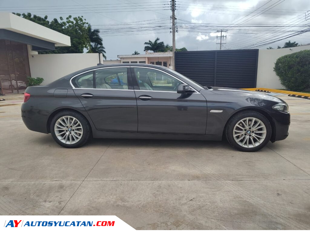 BMW Serie 5 528IA  Luxury Line Automático 2014