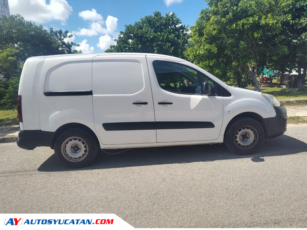 Peugeot Partner Maxi 2017