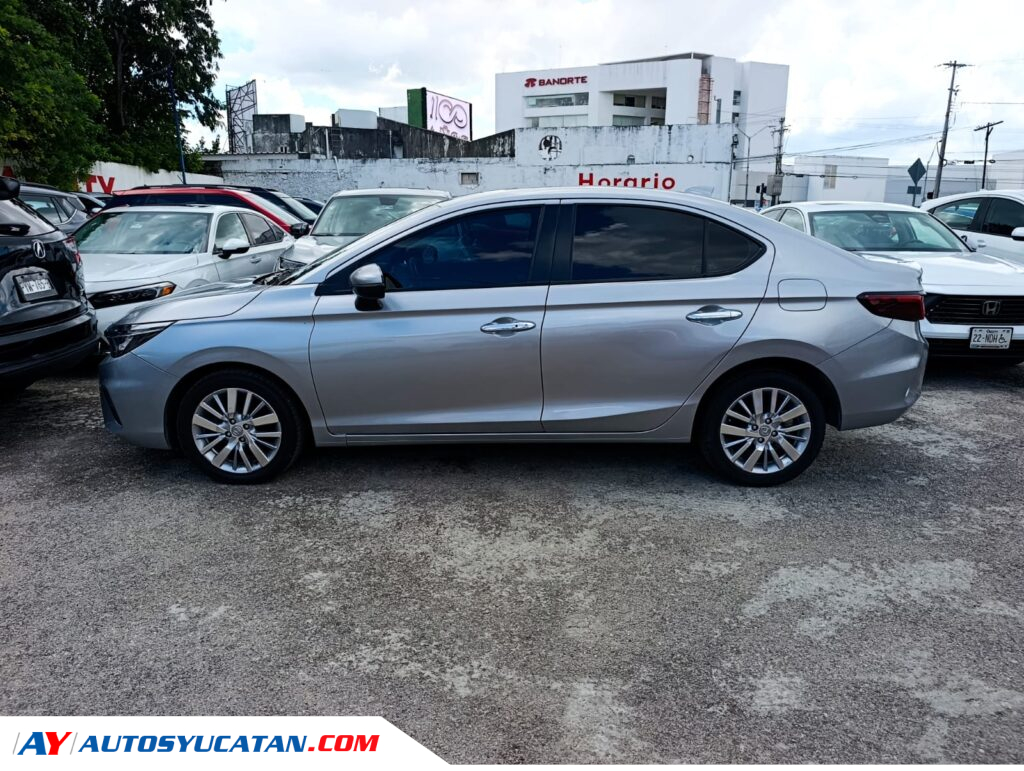 Honda City Touring 2022
