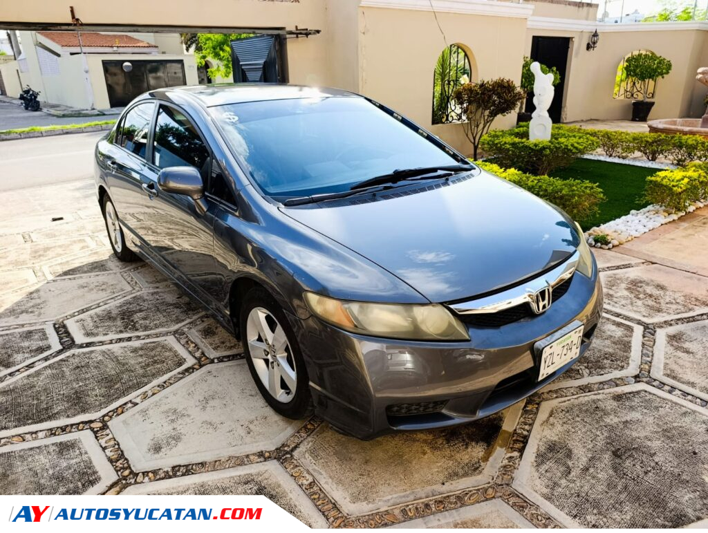 Honda Civic LX Sedan 4 puertas 2011