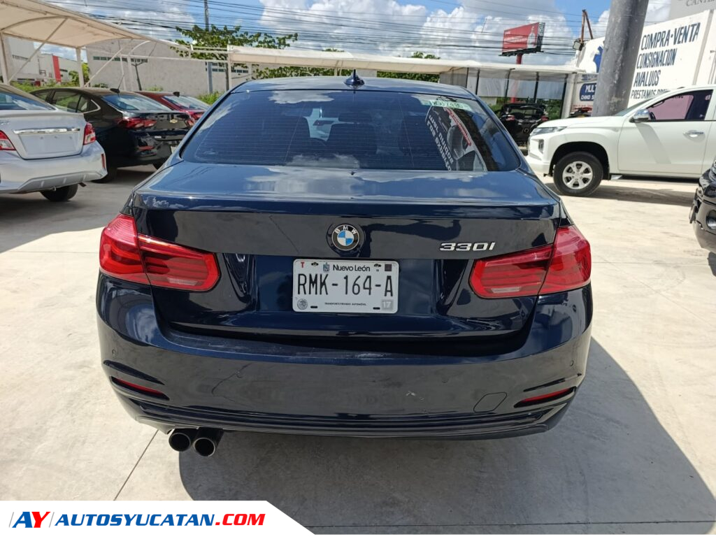 BMW 330i 2016