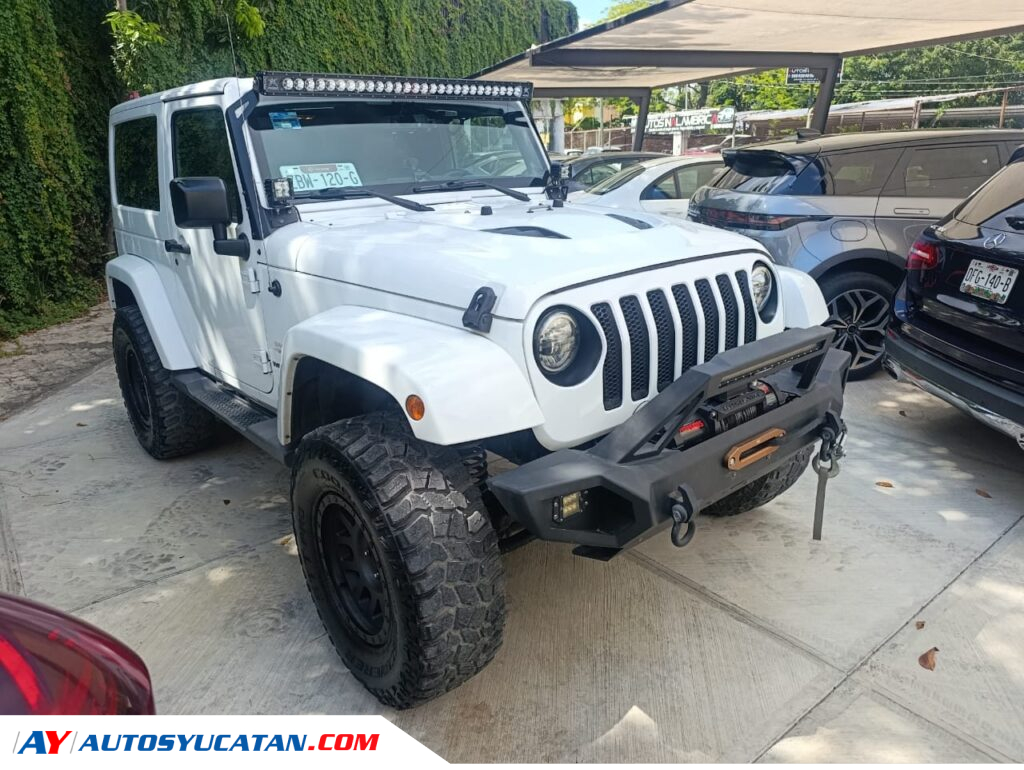 Jeep Wrangler Sahara 2015