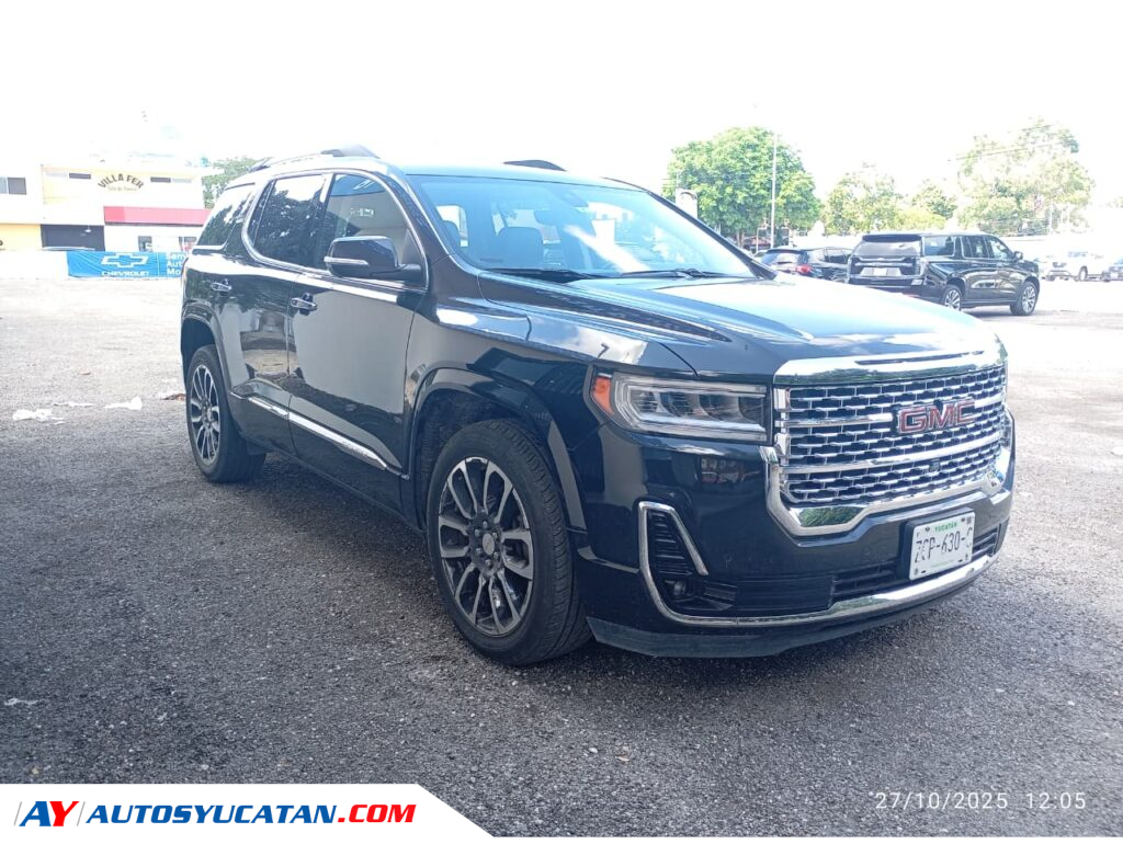 GMC Acadia Denali 2020