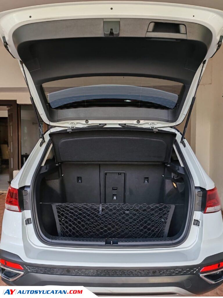 Volkswagen Taos Highline 2023