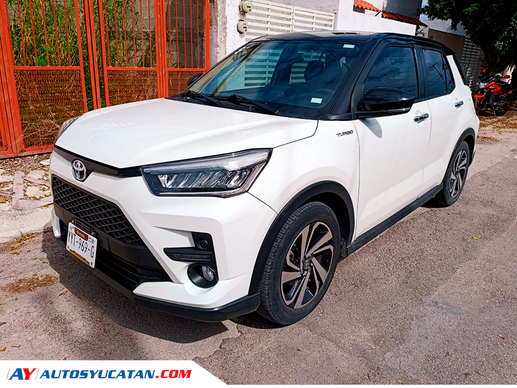 Toyota Raize Bitono Turbo Automática 2022