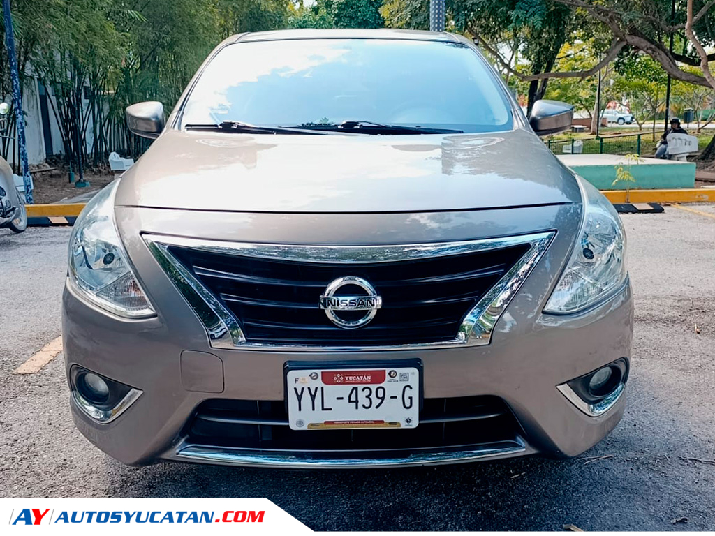 Nissan Versa Advance 2018