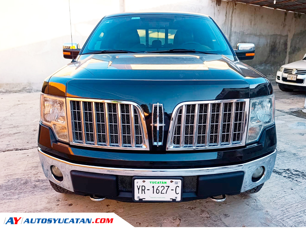 Lincoln Mark LT 4x4  2013