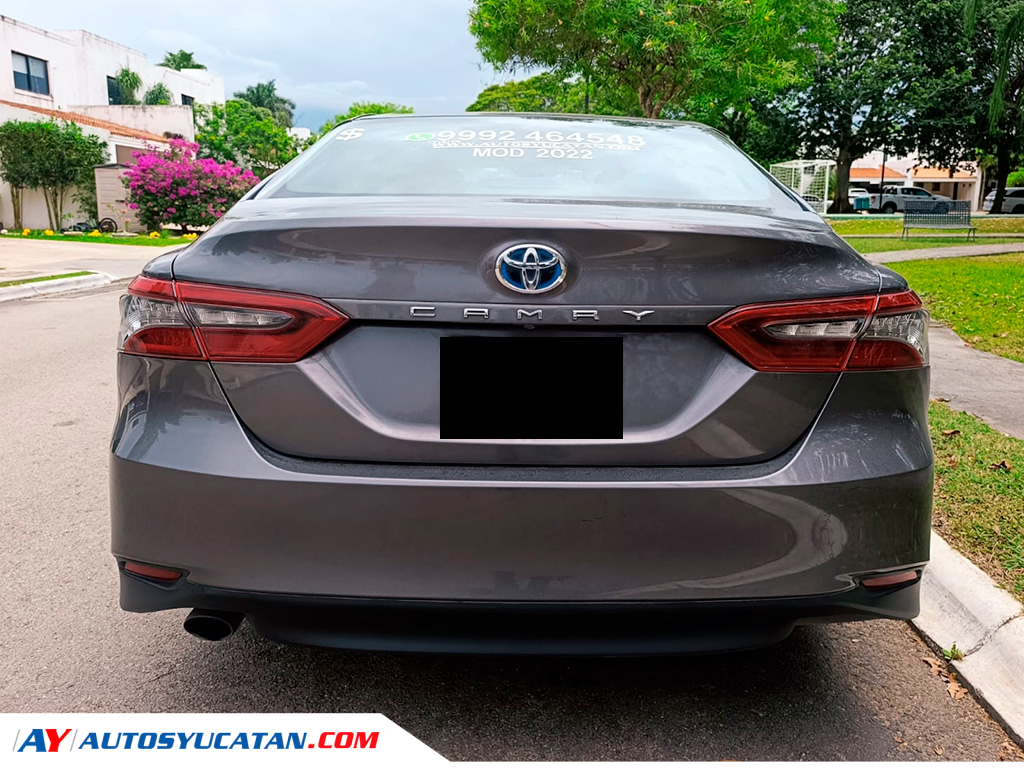 Toyota Camry XLE Hibrido 2022