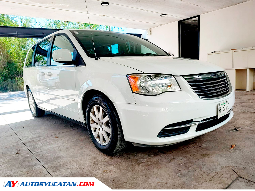 Chrysler Town and Country 2014