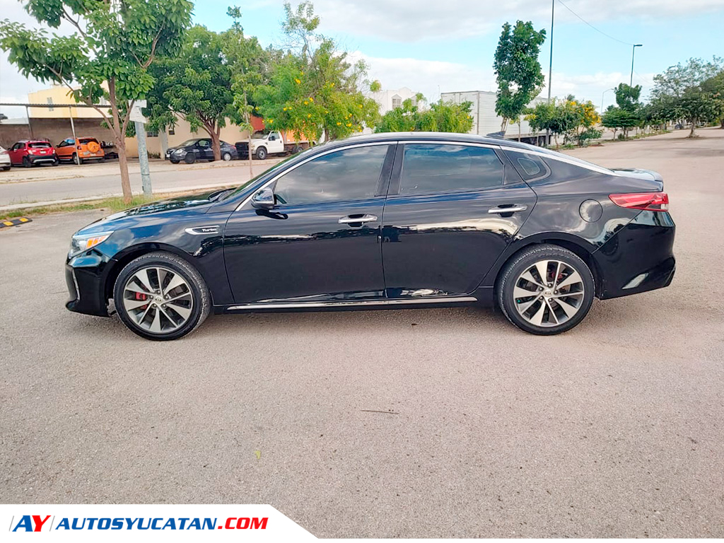 Kia Optima SXL Turbo 2016