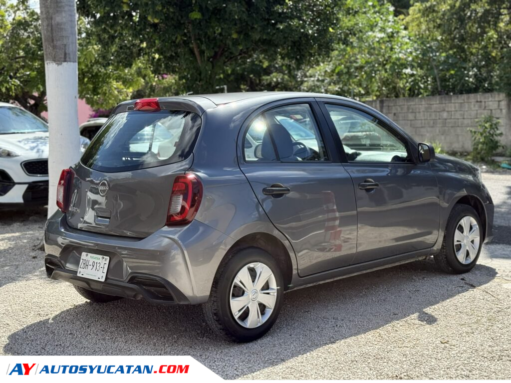 NISSAN MARCH 2023 AUTOMATICO