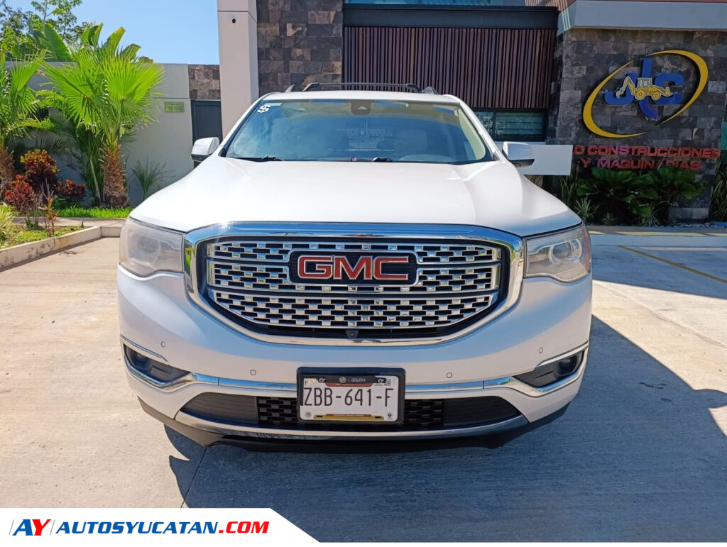 GMC Acadia Denali 2017
