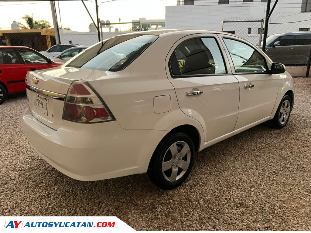 Chevrolet Aveo LT 2011