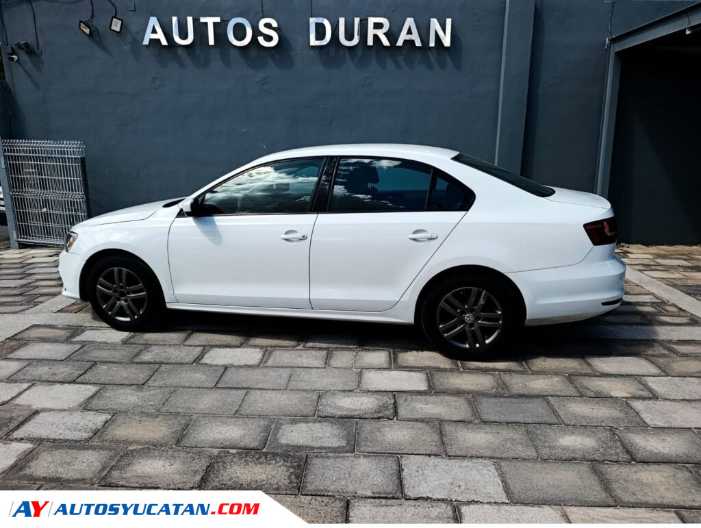 Volkswagen Jetta Trendline Automático 2018