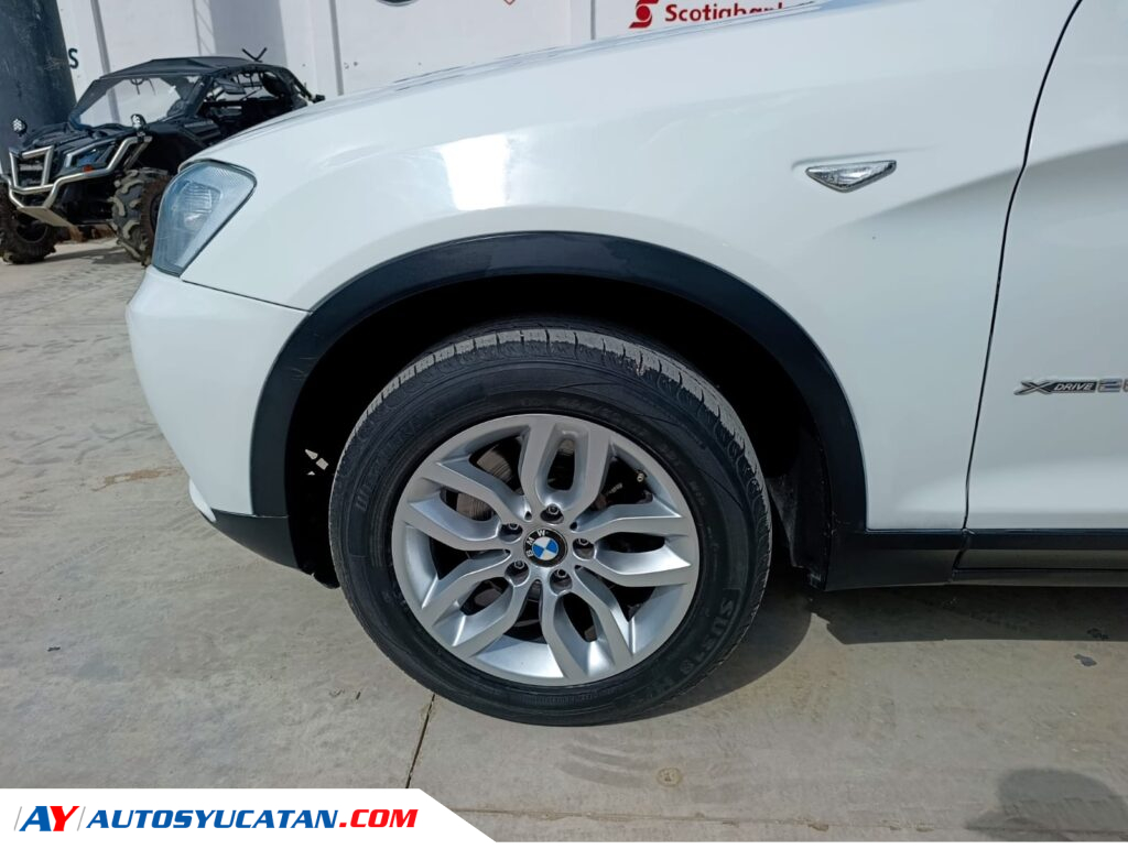 BMW X3 2012