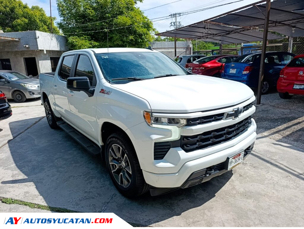 Chevrolet Cheyenne RST 2023