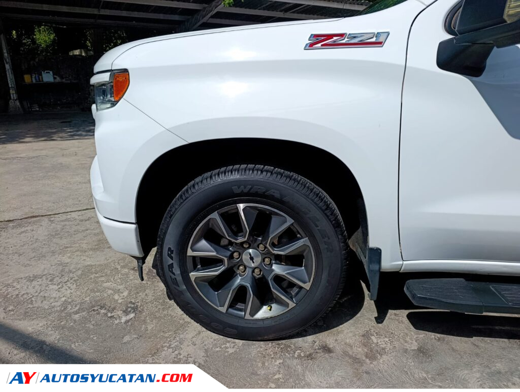 Chevrolet Cheyenne RST 2023