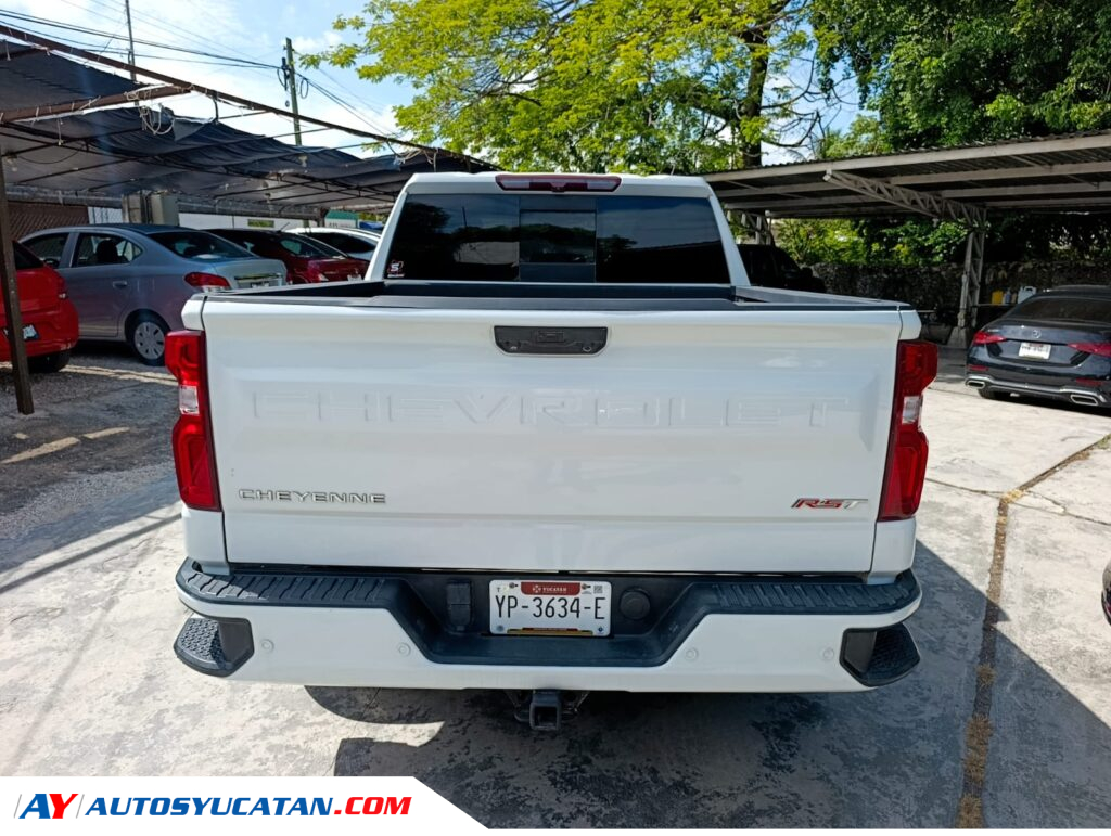 Chevrolet Cheyenne RST 2023