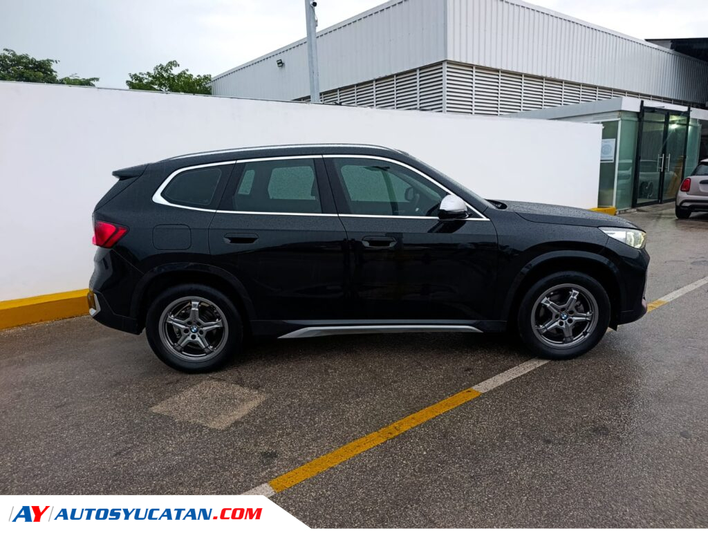 BMW X1 S Drive18 2023