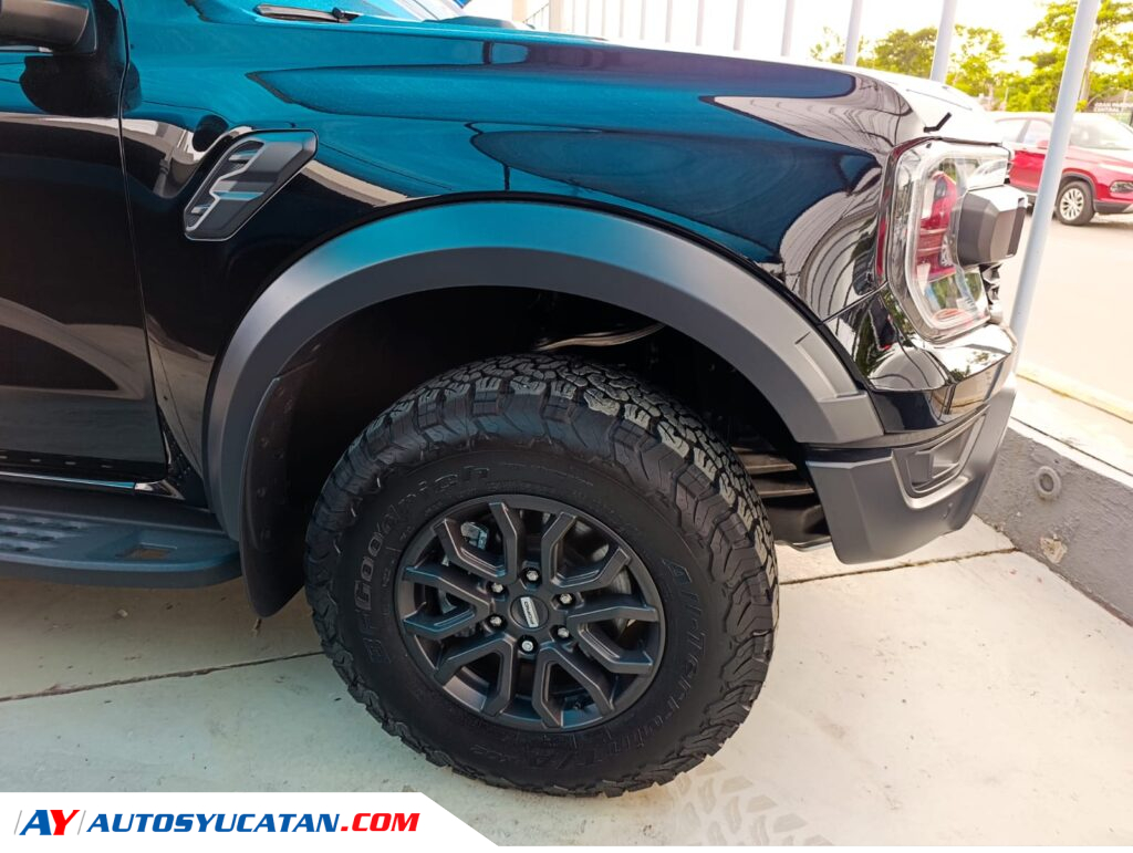 Ford Ranger Raptor 2025