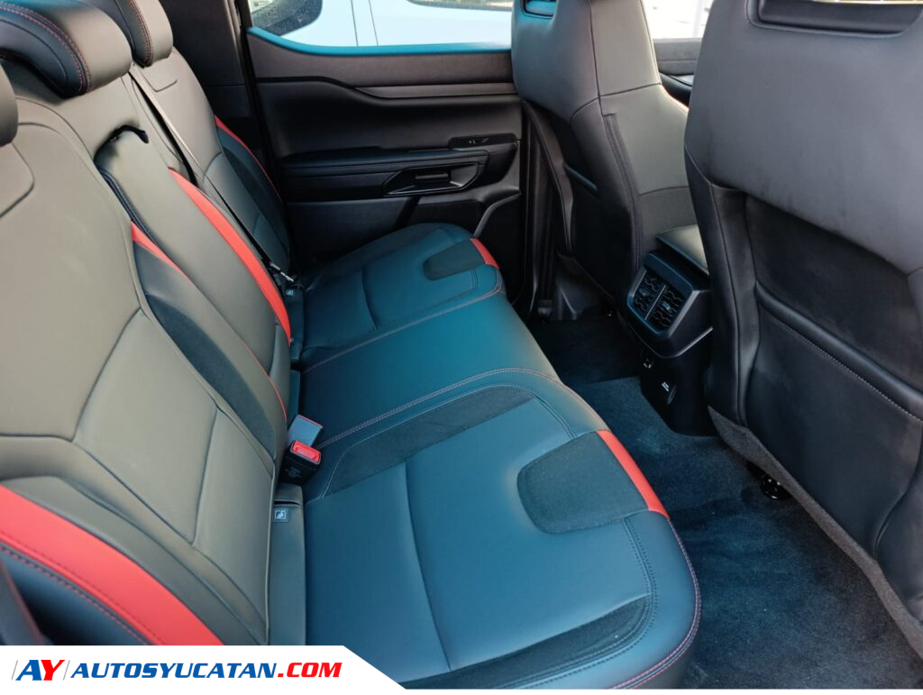 Ford Ranger Raptor 2025