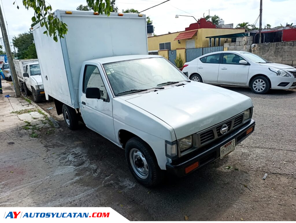 Nissan NP300 Caja Seca 2005