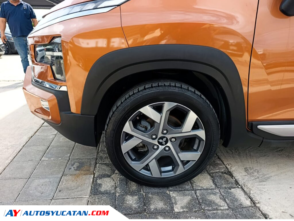 Mitsubishi Xpander Cross 2024