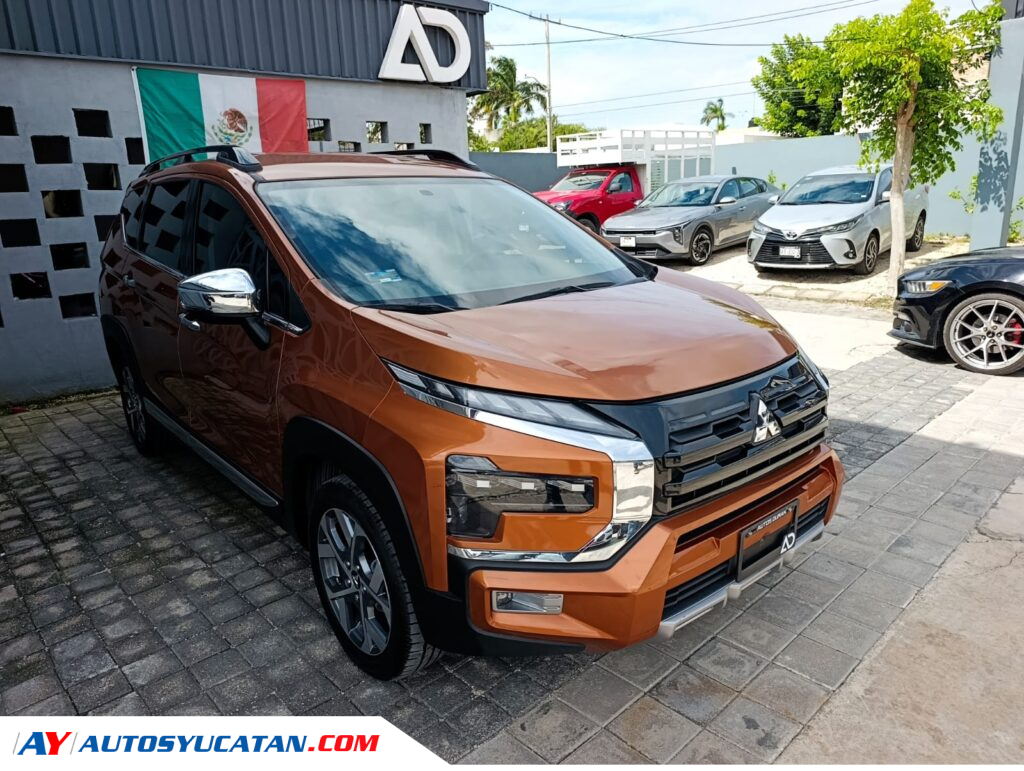 Mitsubishi Xpander Cross 2024