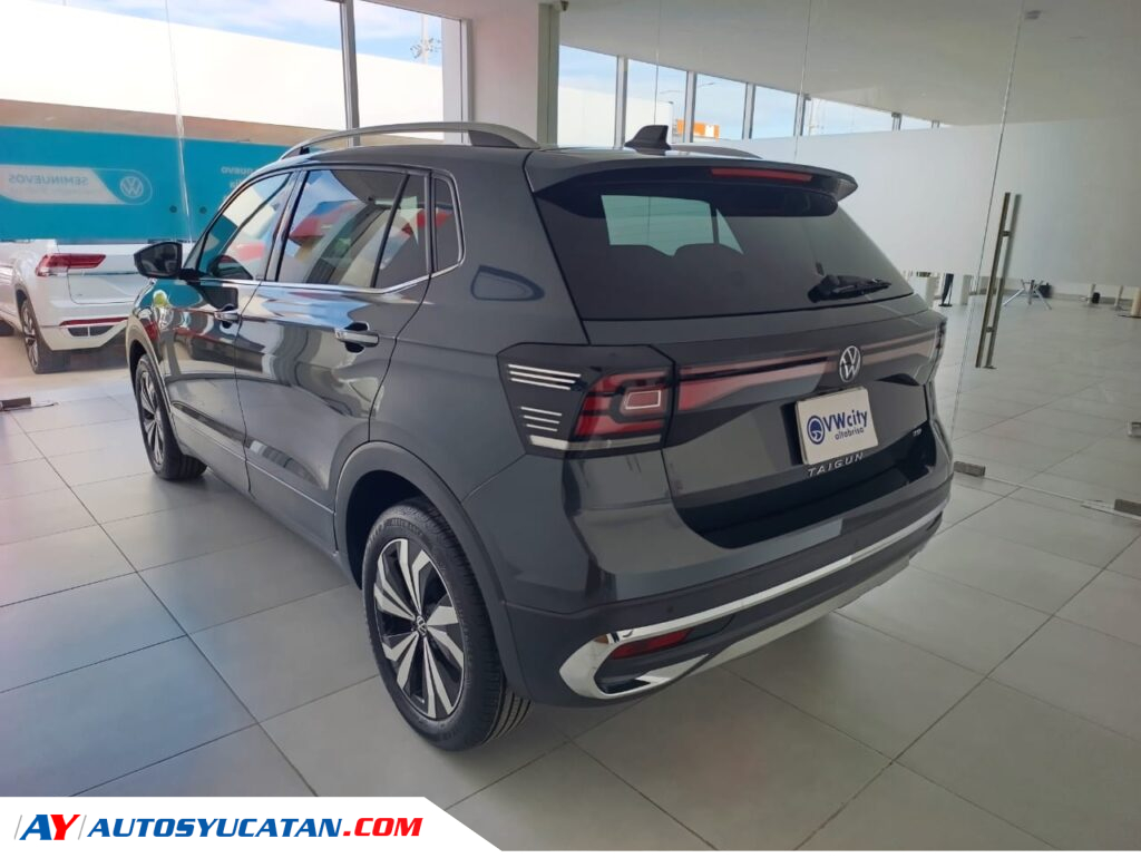 Volkswagen Taigun Highline 2024