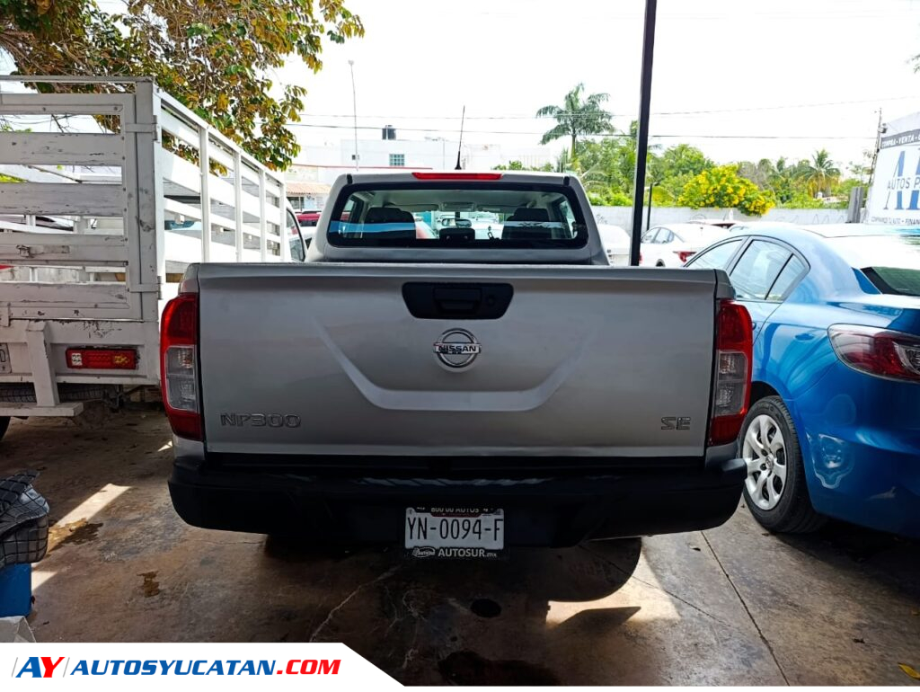 Nissan NP300 2020