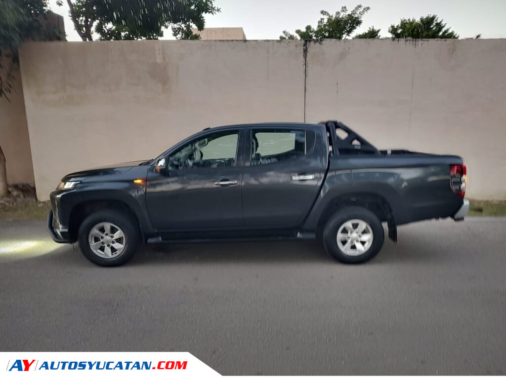 Mitsubishi L200 GLX 2023