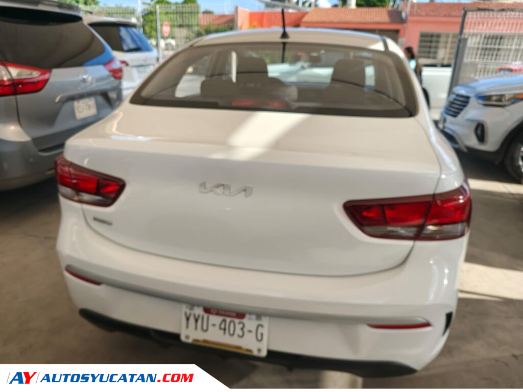 Kia Rio EX Automático 2022