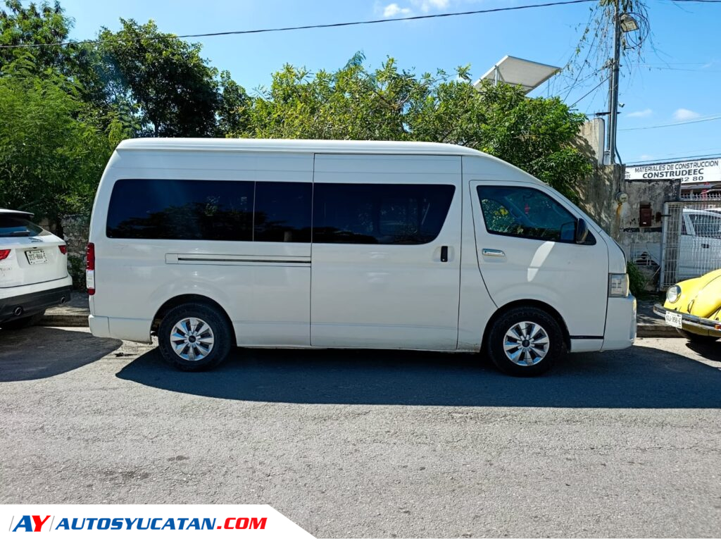 Toyota Hiace Pasajera 2015