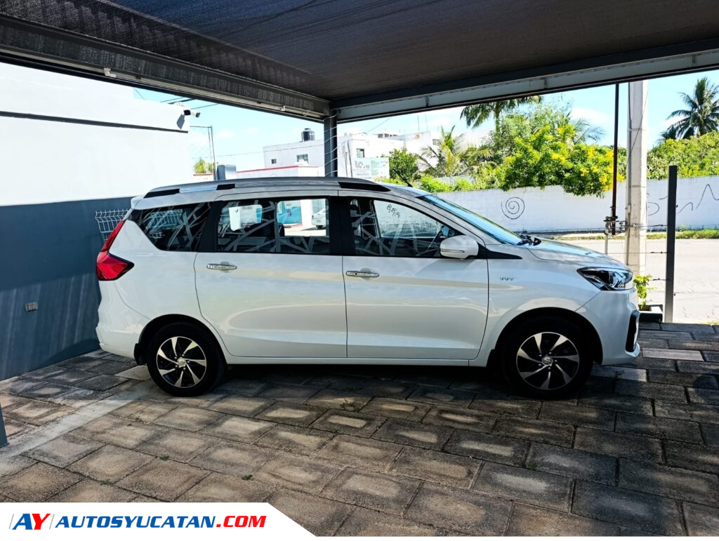 Suzuki Ertiga GLX Booster Green 2024