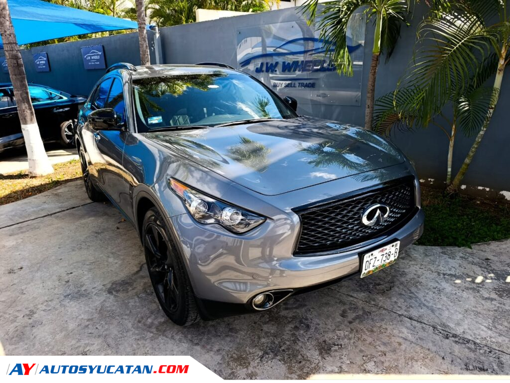 Infiniti QX70 2020