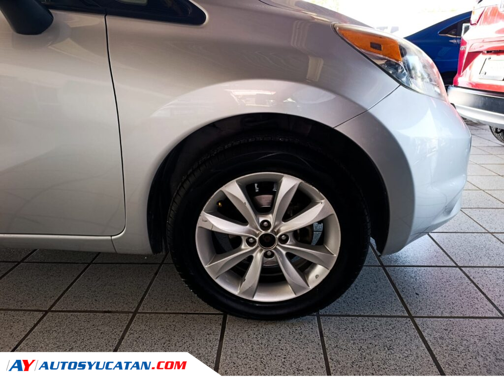 Nissan Note Automático 2016