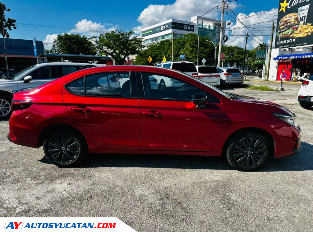 Honda City Touring 2024