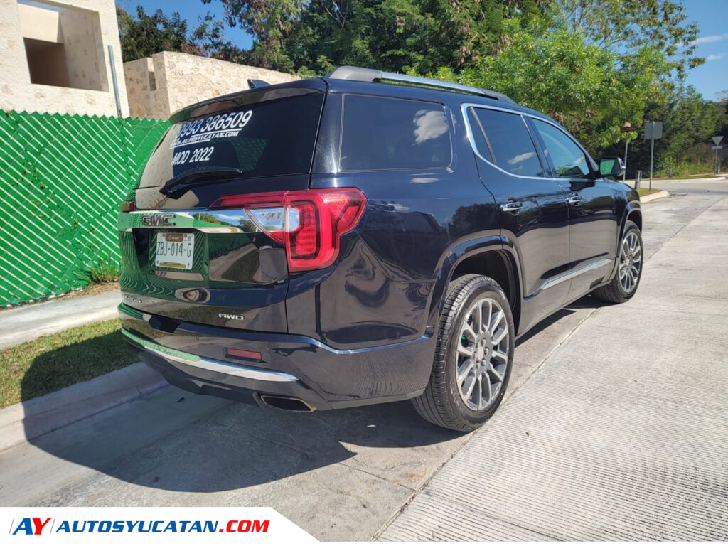 GMC Acadia Denali 2022