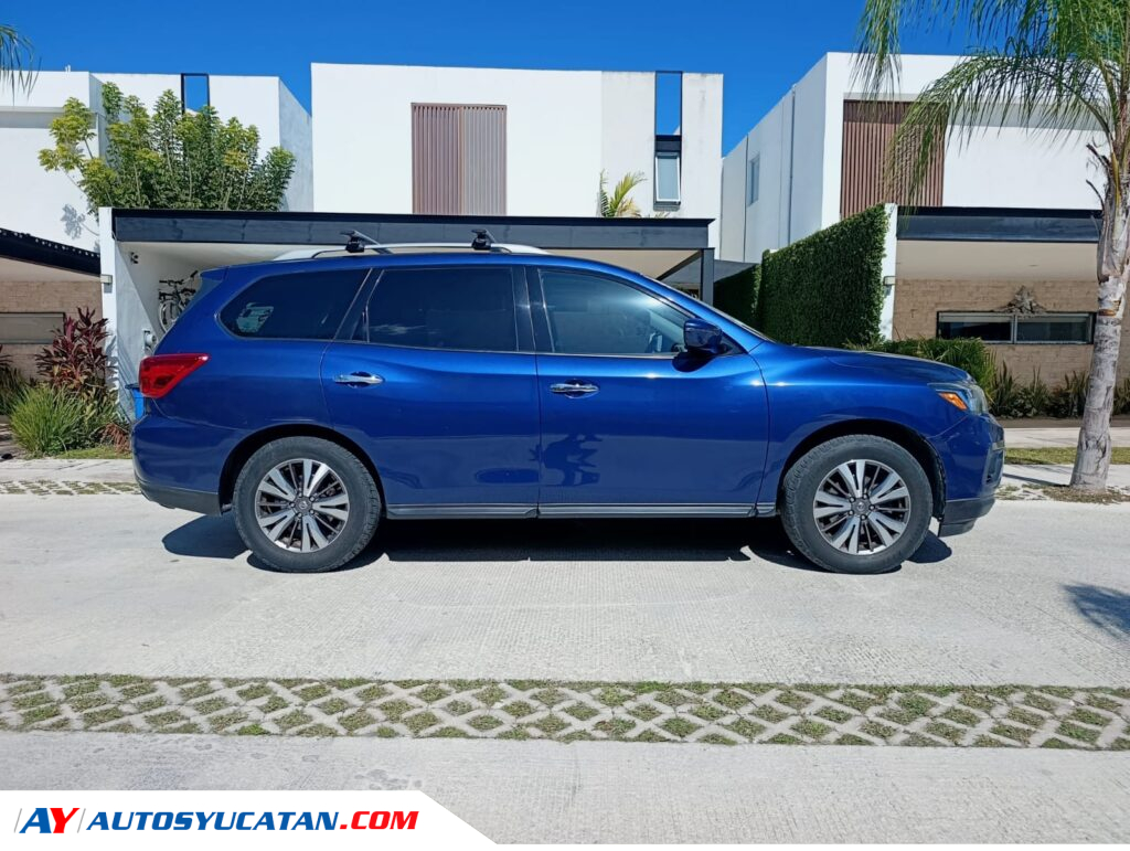 Nissan Pathfinder Advantage 2017