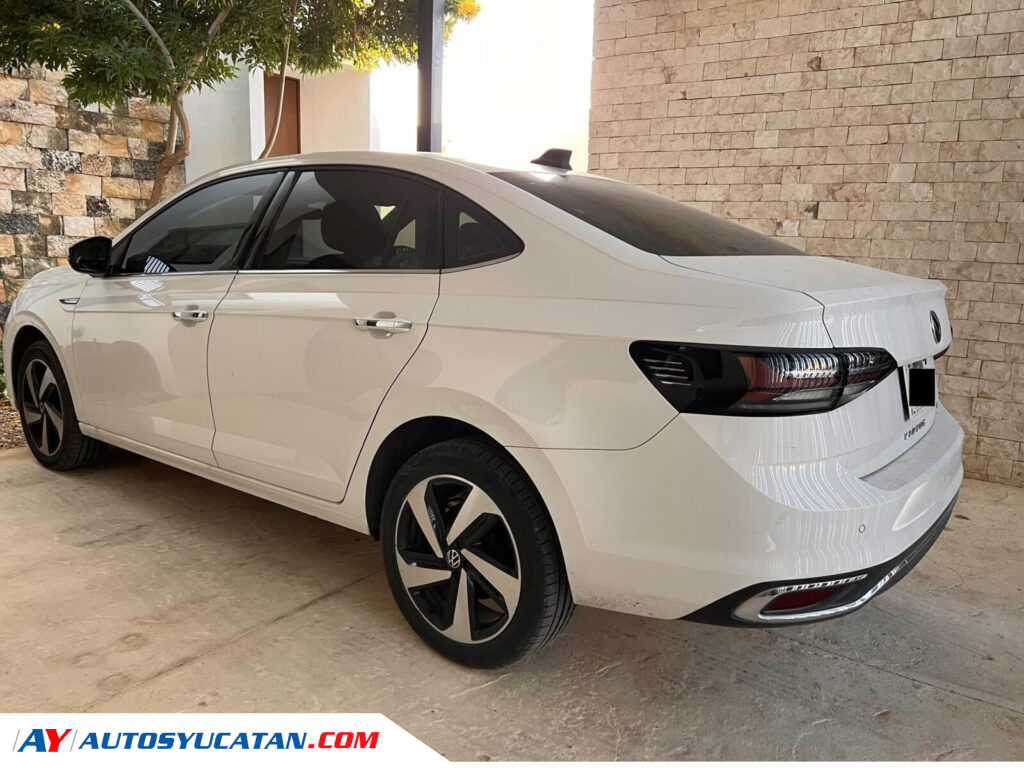 VOLKSWAGEN VIRTUS  HIGHLINE 1.0L 114HP TIP 2023